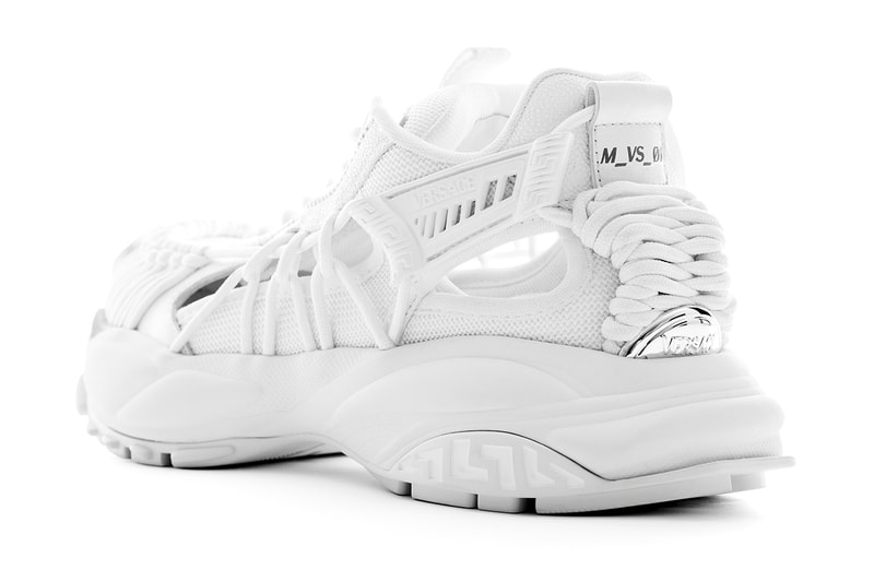VERSACE  Mercury という名のフューチャリズムを醸すスニーカーコレクションが登場　Sneaker
