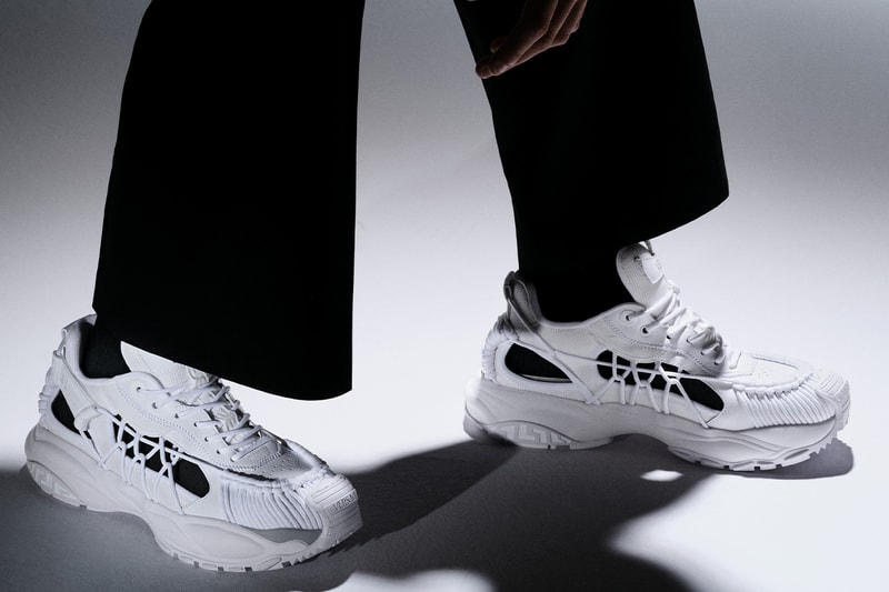VERSACE  Mercury という名のフューチャリズムを醸すスニーカーコレクションが登場　Sneaker