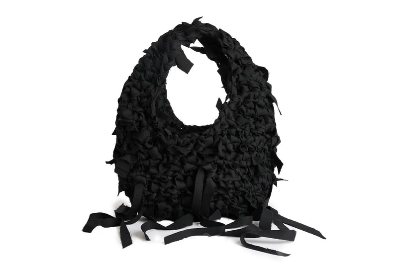 アワーレガシーのクロシェバッグ第4弾がDSMGにて5個限定で発売 Our Legacy Fourth Volume Handcrafted Crochet Bags Spring 2024 washed grey Torino stripe pink cast chain twill Release Info