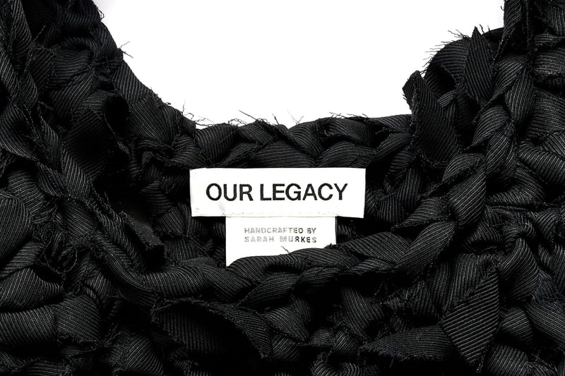 アワーレガシーのクロシェバッグ第4弾がDSMGにて5個限定で発売 Our Legacy Fourth Volume Handcrafted Crochet Bags Spring 2024 washed grey Torino stripe pink cast chain twill Release Info