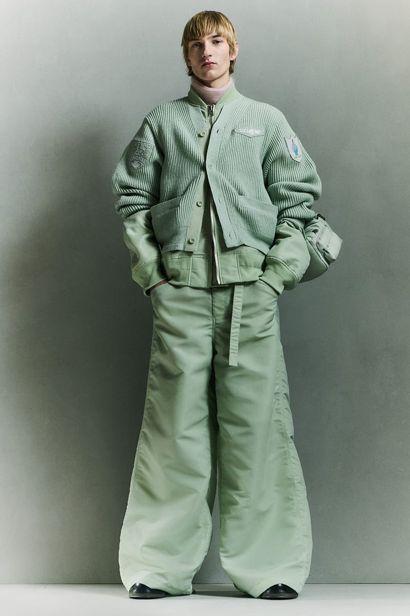 A8899h2　▼sacai サカイ▼　新品同様 レース切り替え レイヤード プリーツラップスカート ネイビー×ゴールド 1 ロングスカート 春夏 rb sacai ⁄ サカイ | レース切替 クルーネックカットソー | 2 | ブラック | レディース