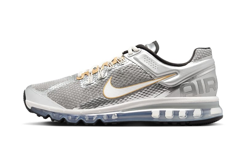 Nike から近未来的な雰囲気纏った Air Max 2013 の新色モデルが登場