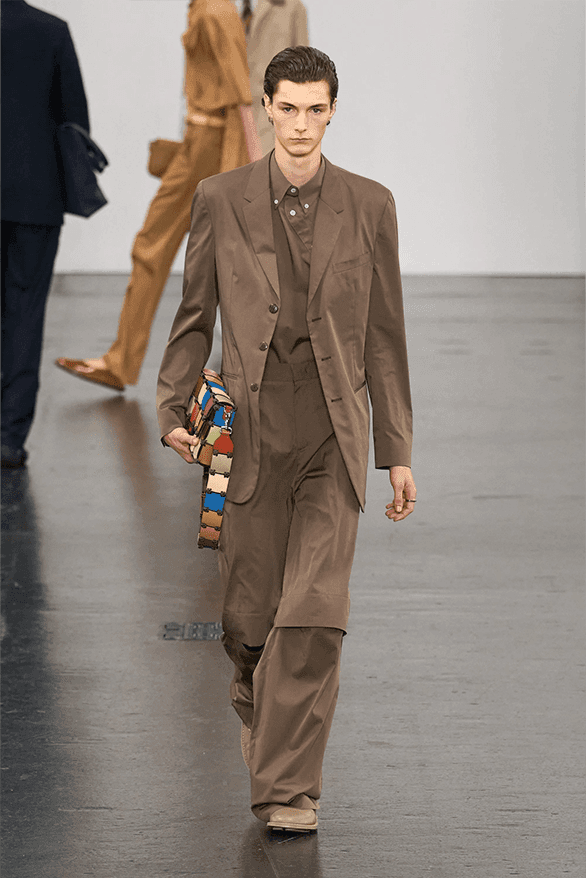 フェンディ2025年春夏メンズコレクション Fendi Spring Summer 2025 Milan Fashion Week menswear runway Silvia Venturini Fendi