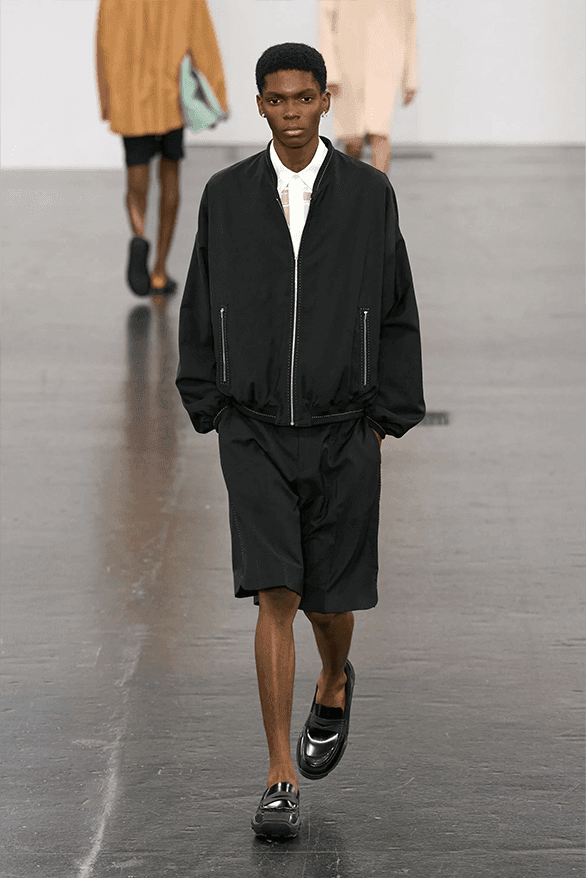 フェンディ2025年春夏メンズコレクション Fendi Spring Summer 2025 Milan Fashion Week menswear runway Silvia Venturini Fendi