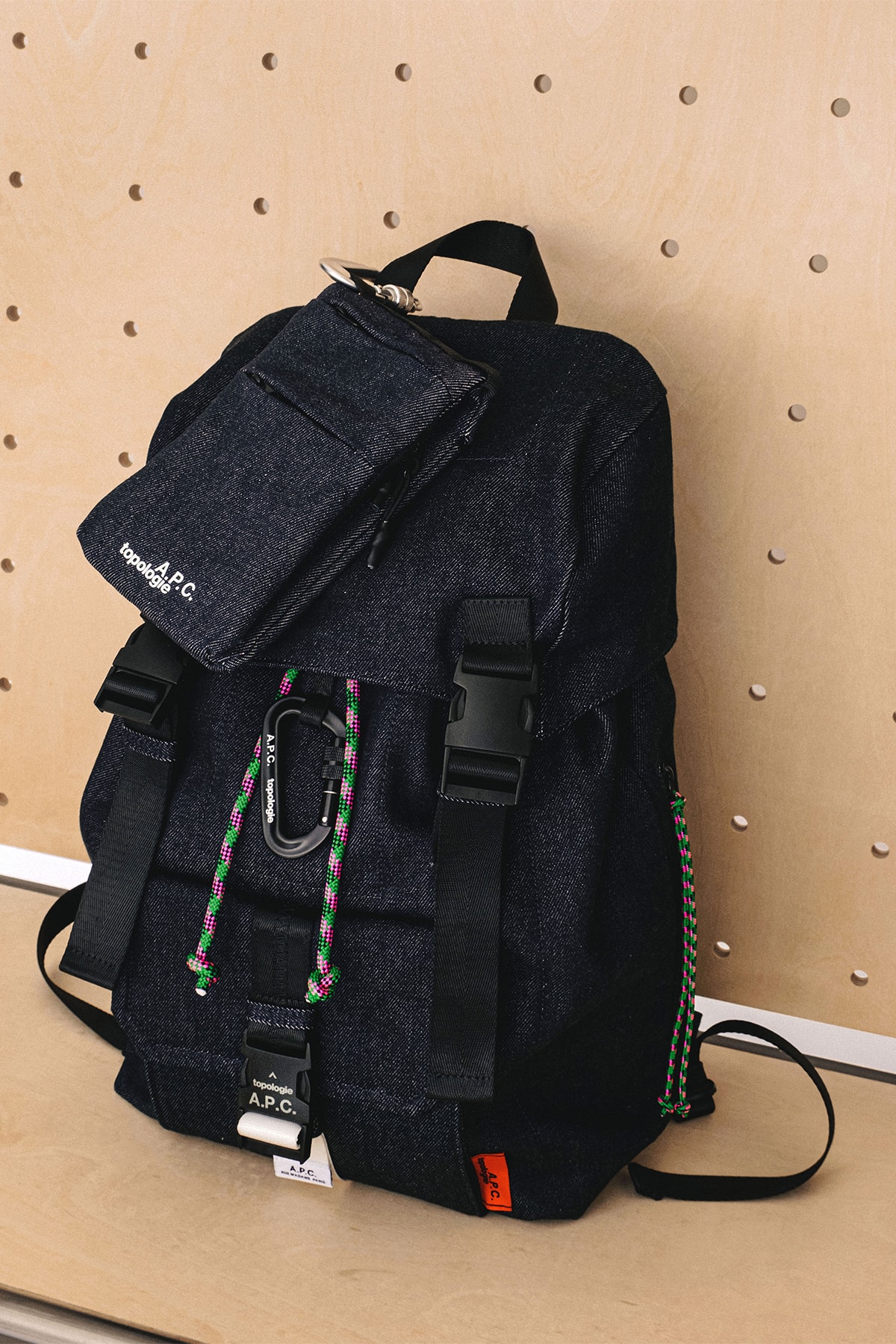 アー・ペー・セーとトポロジーが初コラボコレクションを発表 first capsule collection 2024 release info