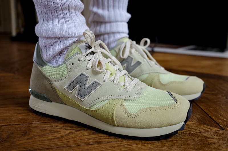 オーラリー x ニューバランスが2025年春夏シーズンの最新コラボフットウェア 475 を発表 Closer Look at the AURALEE x New Balance 475 SS25 Collaboration japanese sneaker collaboration label wrpd 990v4 made in usa ryota iwai