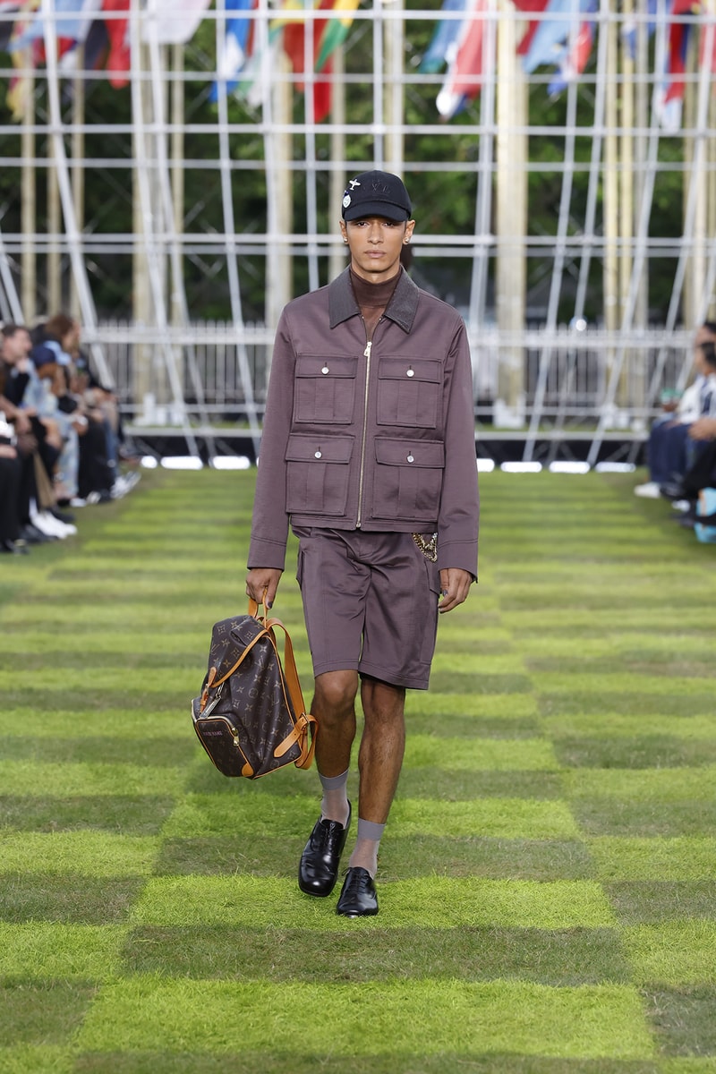 44 36】Louis Vuittonルイヴィトンセットアップスーツ新品未使用 こわばり 