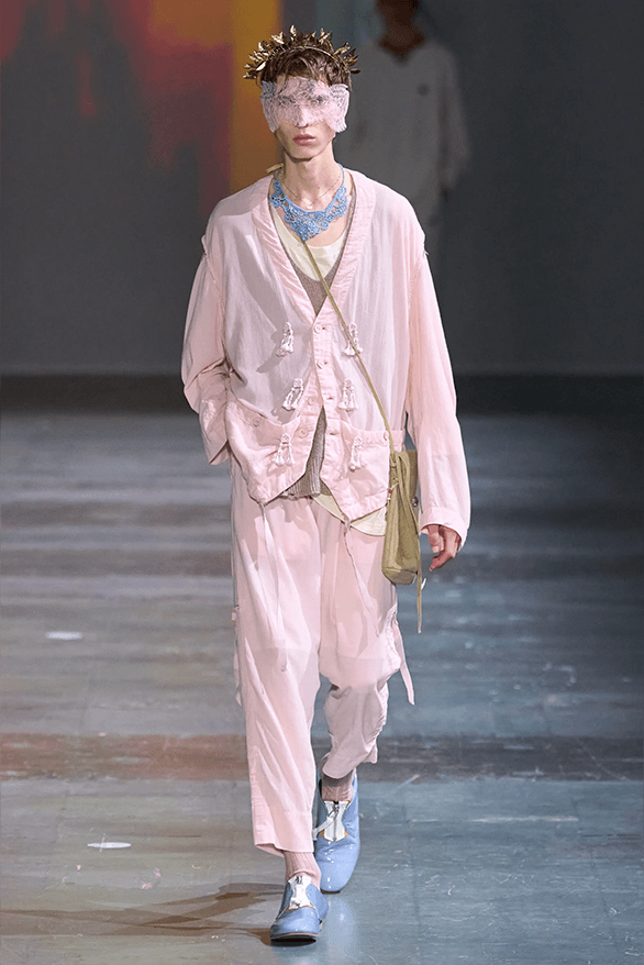 アンダーカバー 2025年春夏コレクション Undercover Spring Summer 2025 Paris Fashion Week menswear runway show Jun Takahashi champion collaboration