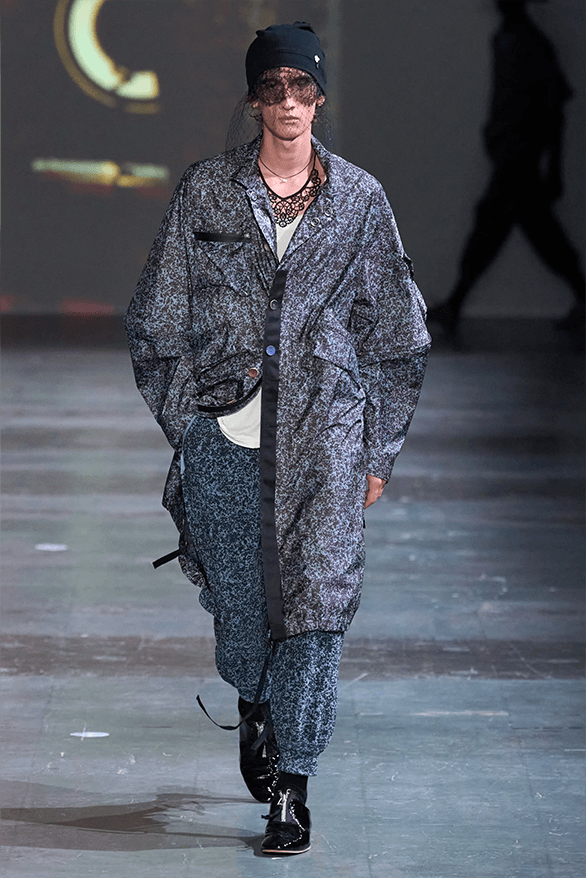 アンダーカバー 2025年春夏コレクション Undercover Spring Summer 2025 Paris Fashion Week menswear runway show Jun Takahashi champion collaboration