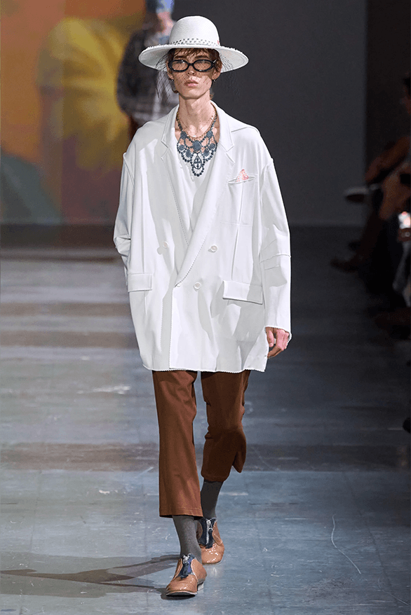 アンダーカバー 2025年春夏コレクション Undercover Spring Summer 2025 Paris Fashion Week menswear runway show Jun Takahashi champion collaboration