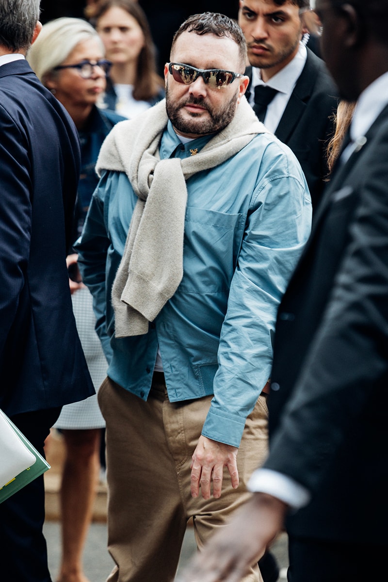 ストリートスタイル : パリ・ファッションウィーク 2025年春夏 Paris Fashion Week Men's SS25 Street Style dior wales bonner louis vuitton cowboy kidsuper loewe jonathan anderson i told ya asap rocky awge amiri issey miyake lemaire