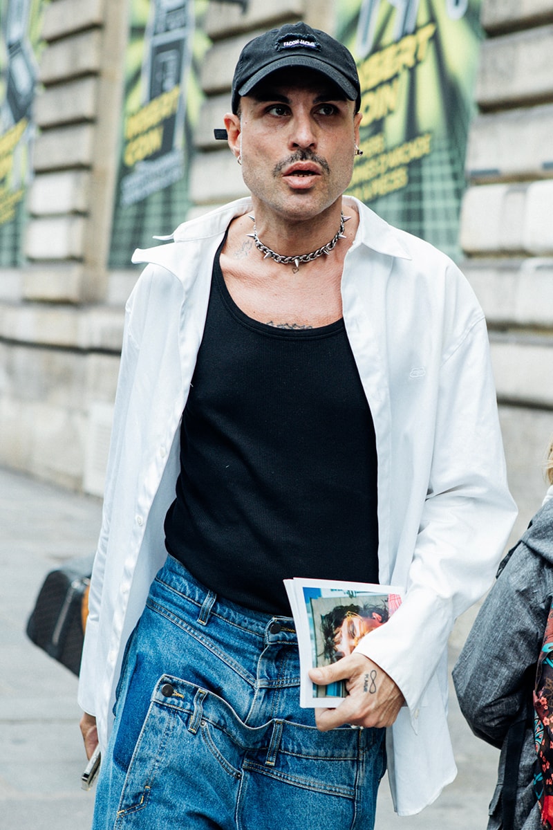 ストリートスタイル : パリ・ファッションウィーク 2025年春夏 Paris Fashion Week Men's SS25 Street Style dior wales bonner louis vuitton cowboy kidsuper loewe jonathan anderson i told ya asap rocky awge amiri issey miyake lemaire