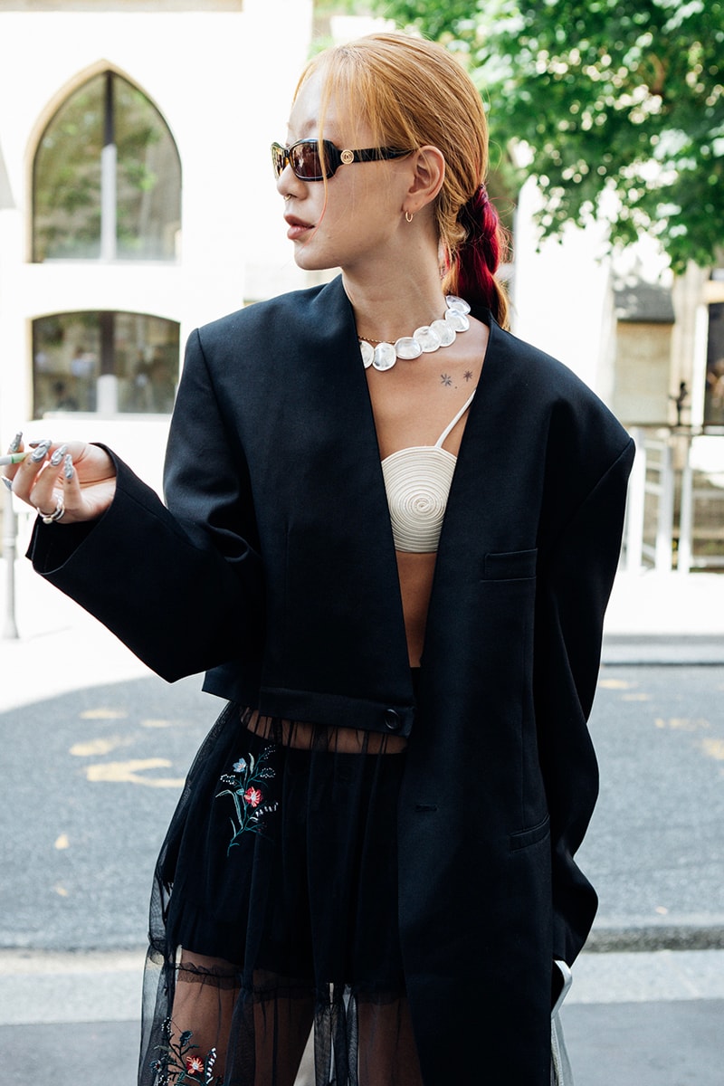 ストリートスタイル : パリ・ファッションウィーク 2025年春夏 Paris Fashion Week Men's SS25 Street Style dior wales bonner louis vuitton cowboy kidsuper loewe jonathan anderson i told ya asap rocky awge amiri issey miyake lemaire