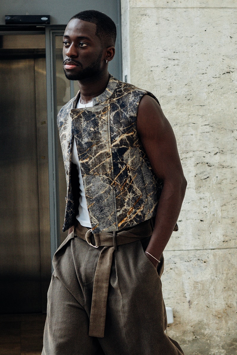 ストリートスタイル : パリ・ファッションウィーク 2025年春夏 Paris Fashion Week Men's SS25 Street Style dior wales bonner louis vuitton cowboy kidsuper loewe jonathan anderson i told ya asap rocky awge amiri issey miyake lemaire
