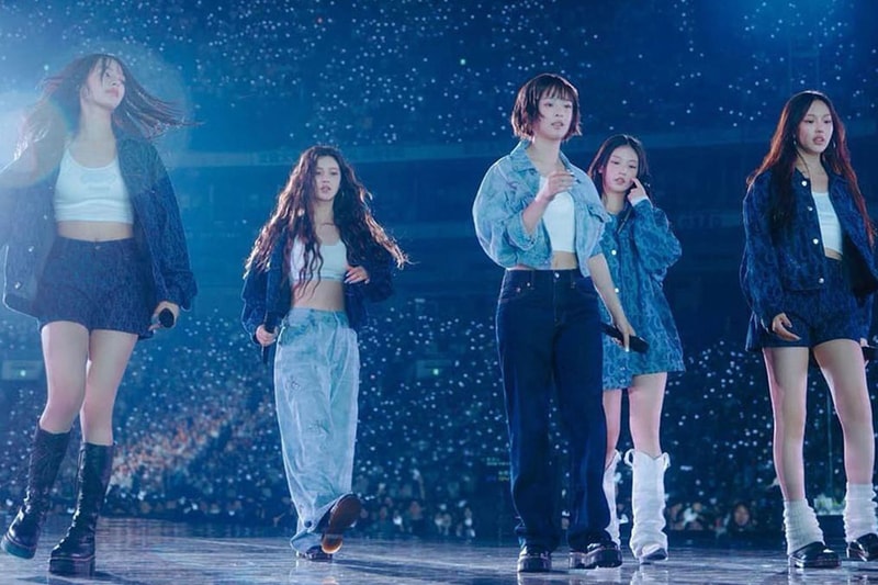 Newjeans が単独来日公演で着用していた Calvin Klein のカスタムデニムをチェック