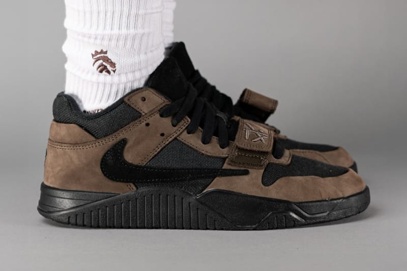 トラヴィス・スコット初のシグネチャーモデル Jumpman Jack TR の新色 “Dark Mocha” の着用画像をチェック