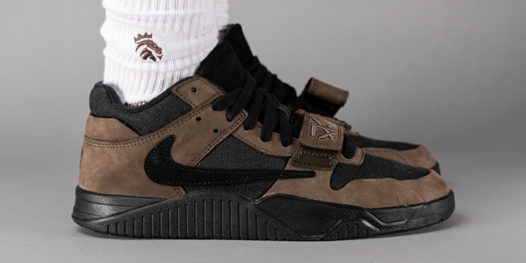 トラヴィススコット ジャンプマンジャックTR ダークモカ 着用画像  