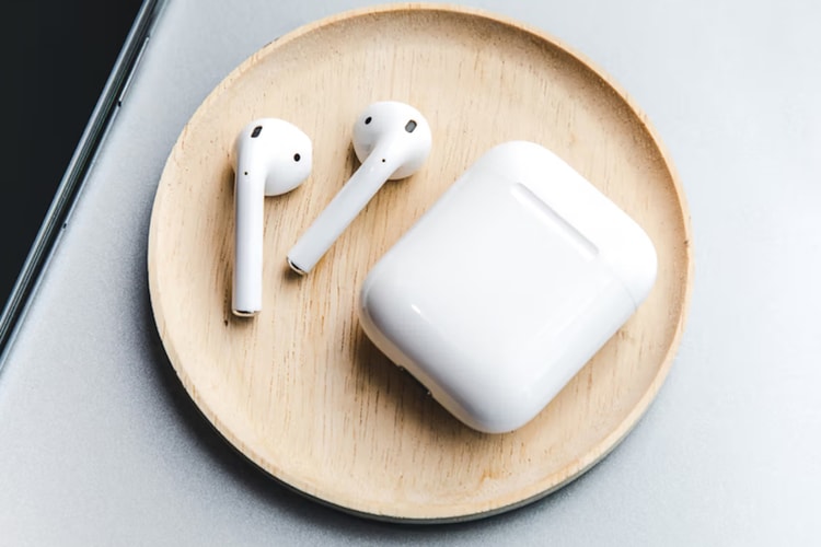 Apple が正式に初代 AirPods や iPhone X をビンテージ製品リストに追加