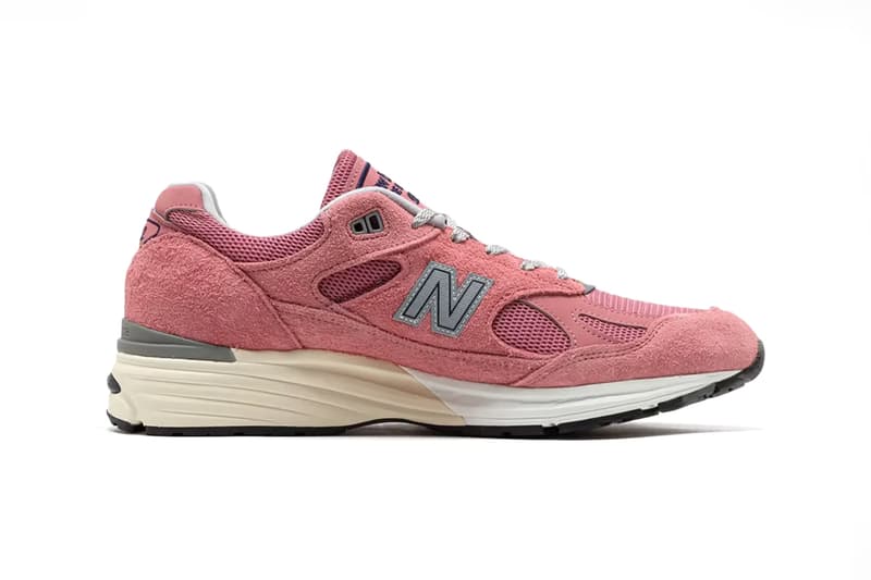 ニューバランス メイド イン UK 991v2 に新色 “ブランディ アプリコット” が登場 New Balance Tosses Its 991v2 in “Brandied Apricot” Footwear