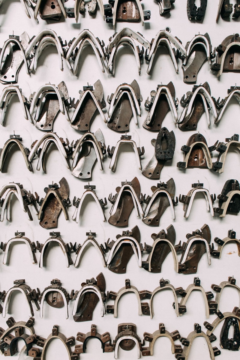キスxビルケンシュトックのコラボモデル ロンドンブレイディドより新色が登場 KITH Revives Its Iteration of Birkenstock's London Braided Clog release info store website price sale sandal footwear sneaker drop cop