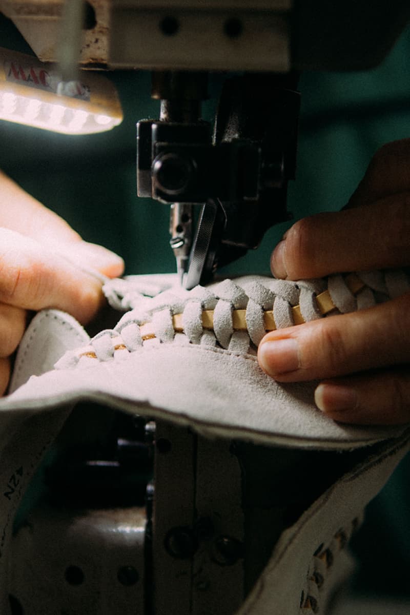 キスxビルケンシュトックのコラボモデル ロンドンブレイディドより新色が登場 KITH Revives Its Iteration of Birkenstock's London Braided Clog release info store website price sale sandal footwear sneaker drop cop