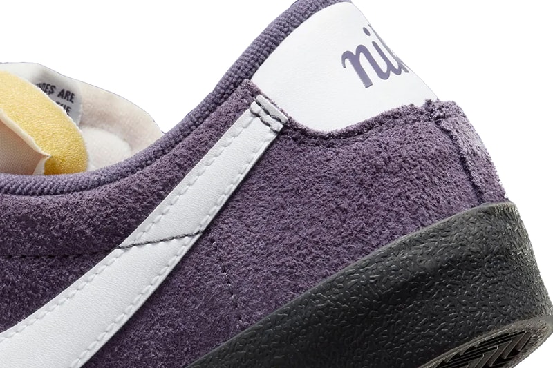 ナイキのクラシックなブレザーロー‘77ヴィンテージより新作ダークライジン/ブラックが登場 Nike Blazer Low ‘77 Vintage "Dark Raisin/Black" FQ8060-500 Release Info Swoosh hairy suede foam tongue 