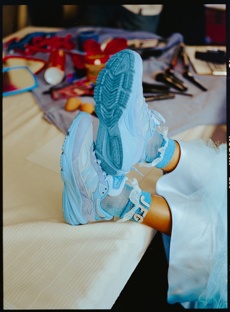 ジョー・フレッシュグッズ x ニューバランスの最新モデル メイドインUSA 990v6がついに発売 joe freshgoods new balance made in usa 990v6 a friend named cousin release info