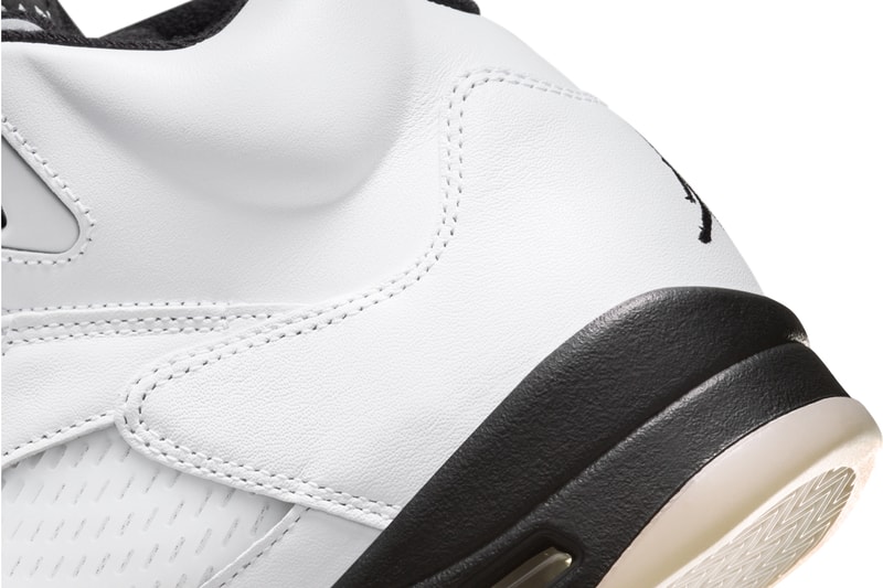 爽やかなカラーリングのエアジョーダン 5 ホワイトアンドブラックが国内SNKRSにて発売 air jordan 5 white and black snkrs release info