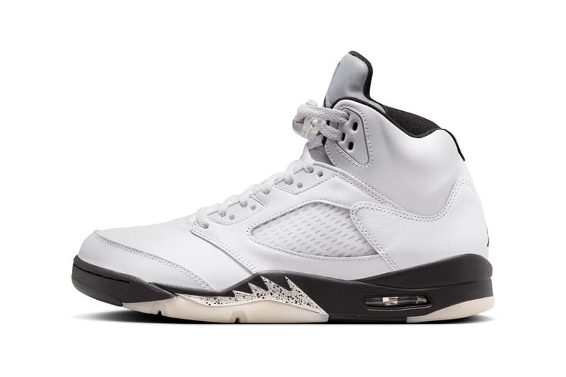 爽やかなカラーリングの Air Jordan 5 “White and Black” が国内 SNKRS にて発売