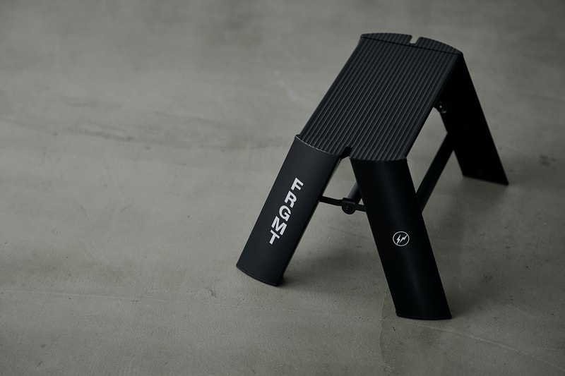 “片付け不要な脚立”ルカーノとフラグメント デザインより最新のコラボアイテムが登場 fragment design hasegawa kogyo lucano collab stepladder release info