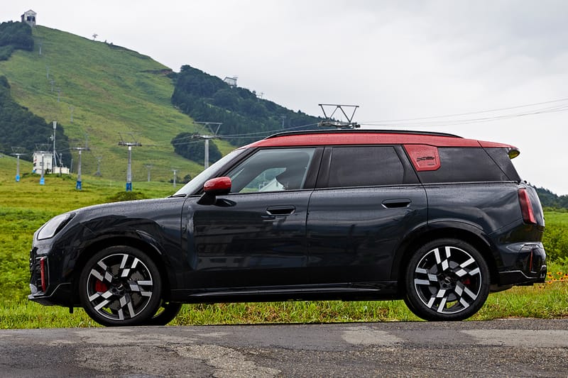 MINI JOHN COOPER WORKS COUNTRYMAN ALL4 でフジロックへ