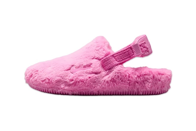 ナイキよりホリデーシーズンに向けたカームミュールの新作3型が登場 Nike's Calm Mule Gets Furry Makeover Holiday Season balck pink sanddrift beige FZ3119-001 FZ3118-100 FZ3119-600