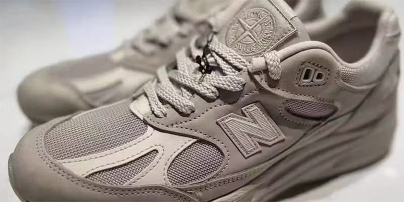 【新品】ストーンアイランド×ニューバランス 靴 クラシックなニューバランス574を、ストーンアイランドが超絶