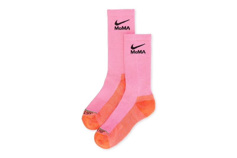 ナイキとモマデザインストアが初となるコラボレーションを発表 Nike and MoMA's Launches First Official Collaboration MoMA Nike Everyday Sock in series limited edition and co-branded products socks off-white nike air force 1 low virgil abloh basketball socks first collaboration 