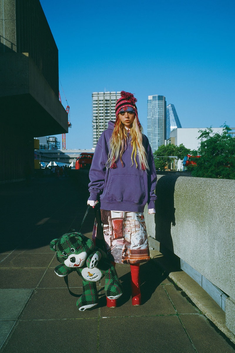 パレススケートボードとヴィヴィアン・ウエストウッドが初のコラボレーションを発表 Palace x Vivienne Westwood Marks A Monumental Meeting of the Minds release info collab collection lookbook price drop british fashion streetwear link capsule first time skateboards skateboarding hoodie jacket link website eu uk 