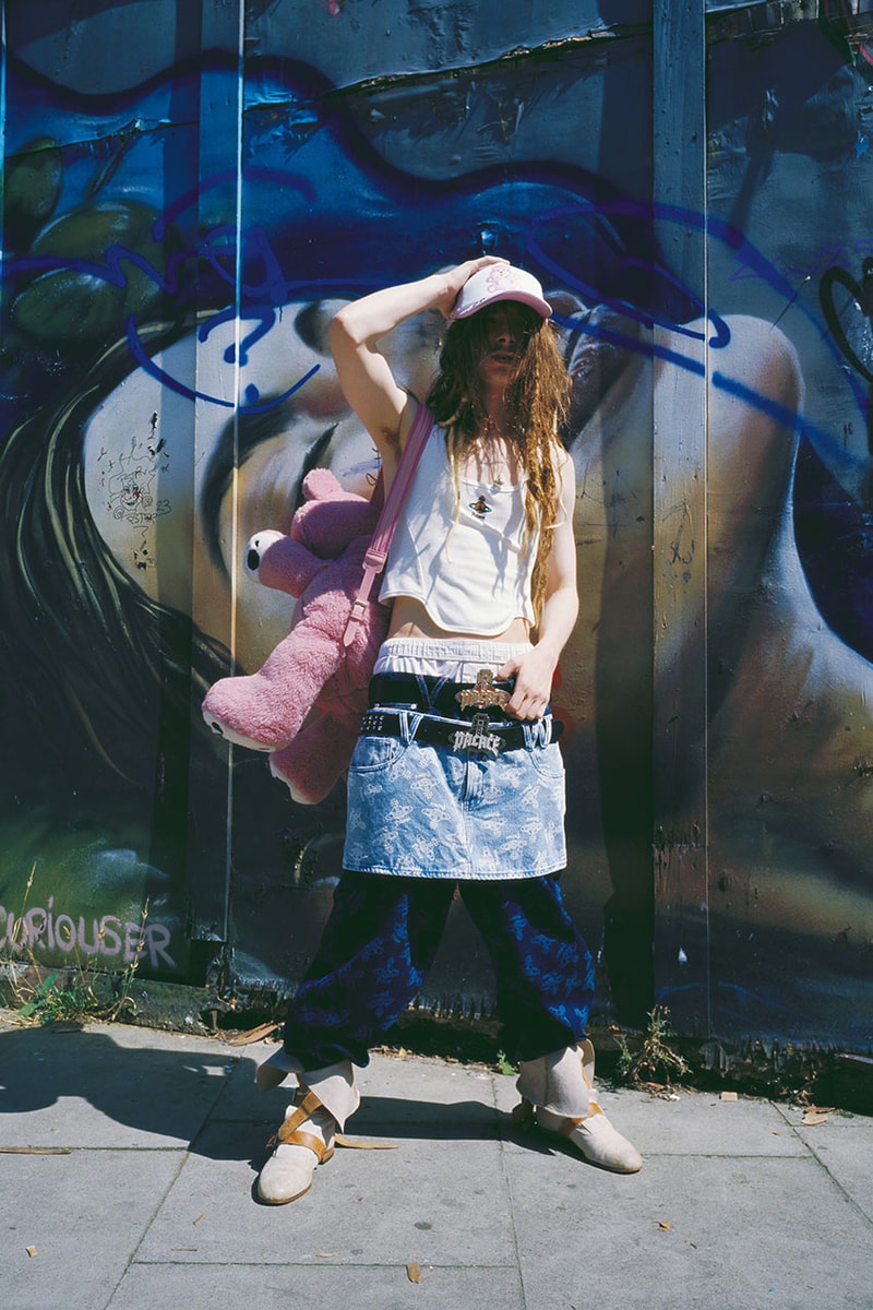 パレススケートボードとヴィヴィアン・ウエストウッドが初のコラボレーションを発表 Palace x Vivienne Westwood Marks A Monumental Meeting of the Minds release info collab collection lookbook price drop british fashion streetwear link capsule first time skateboards skateboarding hoodie jacket link website eu uk 
