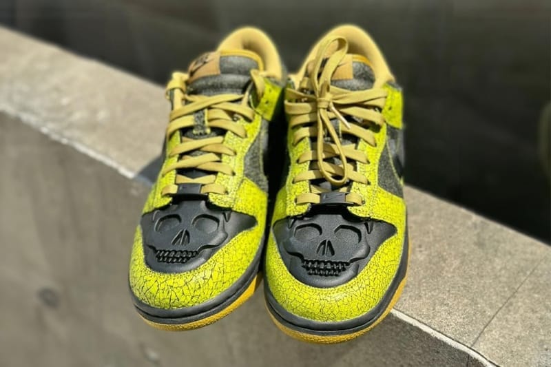 ナイキ ダンクローよりスカルを大胆にあしらった新作ハロウィンが登場 Nike Dunk Low "Halloween" Arrives Just in Time for Spooky Season Bright Cactus/Black-Green Curry HV6103-300 october 2024 skulls 