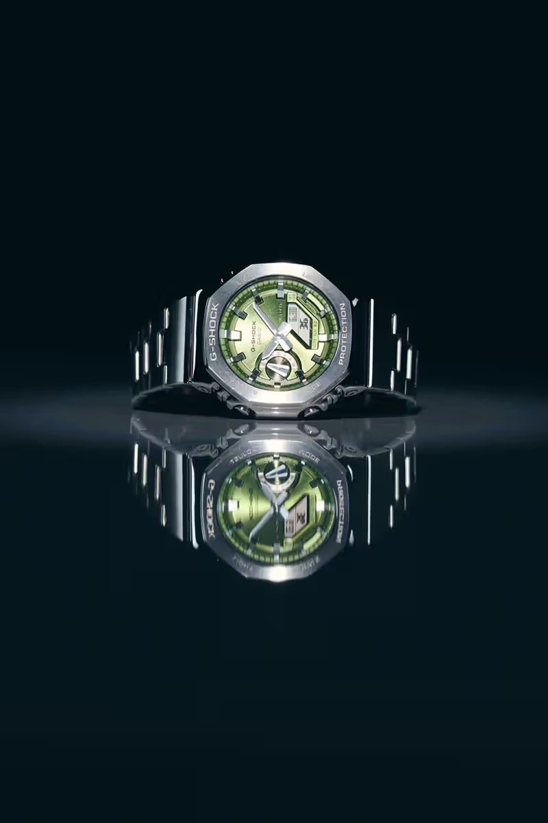 Gショックが人気のG-スチールシリーズにメタル素材で表現したGM-2110Dコレクションをラインアップ G-SHOCK Metal-Clad Stainless Steel GM-2110 Watches GM-2110D-2B GM-2110D-2A GM-2110D-3A GM-2110D-4A 