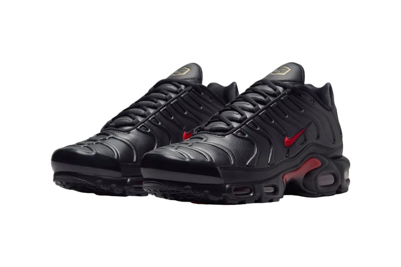 ナイキエアマックスプラスから高級感漂うレザー仕様の“ブレッド”が登場 Official Images of the Nike Air Max Plus Leather "Bred"  FZ3038-001 Black/University Red-Metallic Gold release info swoosh