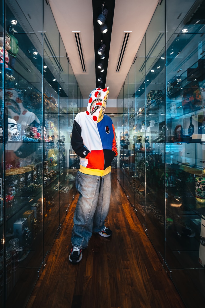 ア・ベイシング・エイプがシャークフーディの20周年を記念したポップアップイベントを開催 A BATHING APE® SHARK HOODIE POPUP STORE
