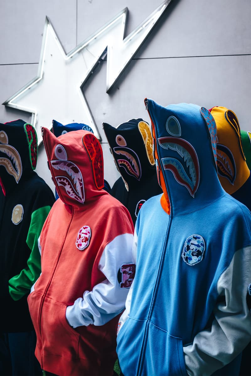 ア・ベイシング・エイプがシャークフーディの20周年を記念したポップアップイベントを開催 A BATHING APE® SHARK HOODIE POPUP STORE