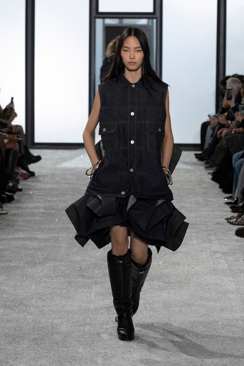 サカイ2025年春夏ウィメンズコレクション sacai chitose abe ss25 womens paris fashion week collection