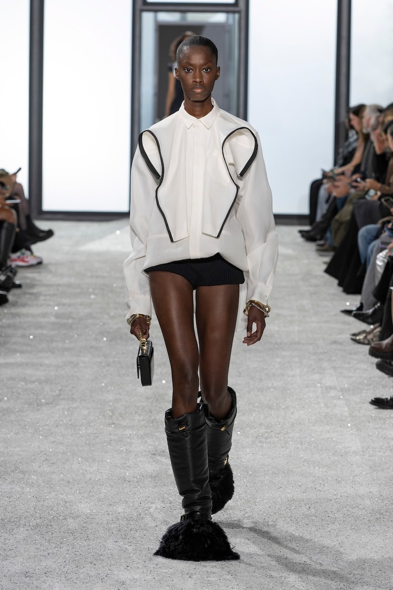 サカイ2025年春夏ウィメンズコレクション sacai chitose abe ss25 womens paris fashion week collection