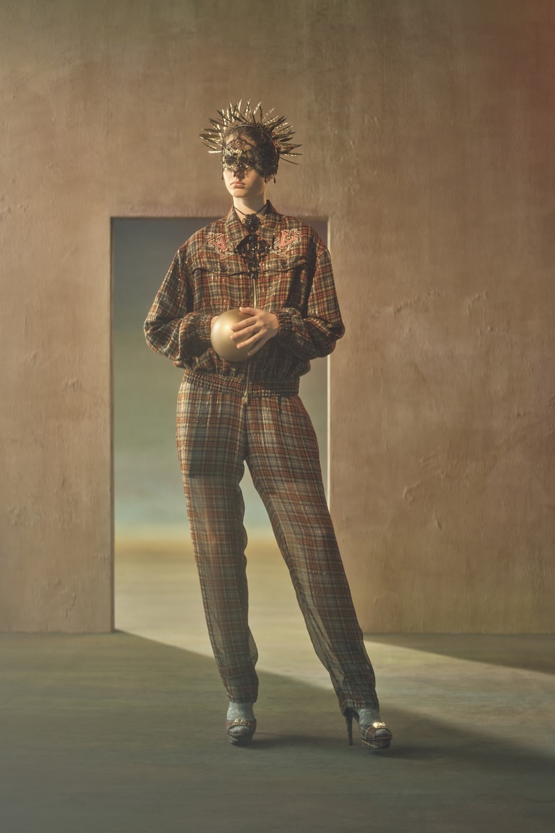 アンダーカバー2025年春夏ウィメンズコレクション undercover 2025 spring summer collection lookbook info