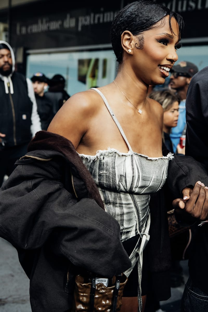 ストリートスタイル : パリ・ファッションウィーク・ウィメンズ 2025年春夏 Paris Fashion Week SS25 Street Style louis vuitton chanel miu miu balenciaga vetements valentino dries van noten coperni kendall jenner gigi hadid romeo beckham mcqueen yohji yamamoto