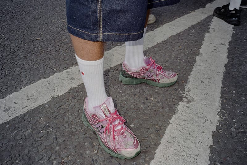 ジャック・ハーロウ x New Balance の初コラボモデル 1906R “Rose Runner” が発売