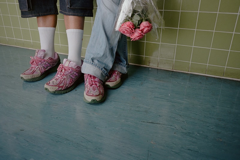 ジャック・ハーロウ x ニューバランス の初コラボモデル 1906R “ローズ ランナー” が発売 Jack Harlow x New Balance 1906R “Rose Runner” release info