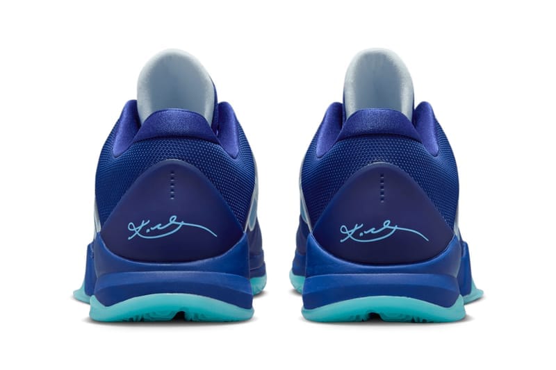 【28.5cm】未使用　コービー5 プロトロ　ディープロイヤルブルー 28.5cm未使用 コービー5 プロトロ ディープロイヤルブルー 10⁄17発売