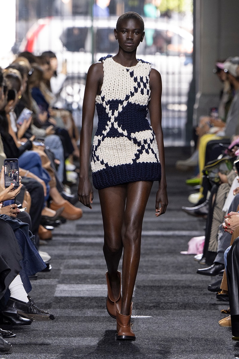 JWアンダーソン 2025年春夏ウィメンズコレクション jw anderson 2025 spring summer collection runway