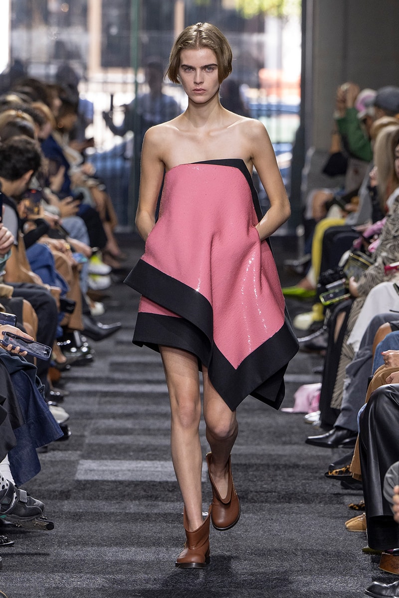JWアンダーソン 2025年春夏ウィメンズコレクション jw anderson 2025 spring summer collection runway